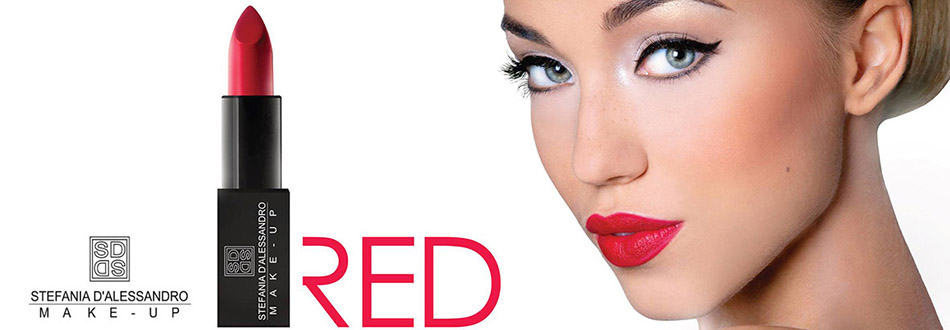 Stefania Dalessandro promotes red lipstick