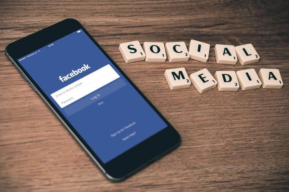 Social Media Marketing: Facebook Influencers